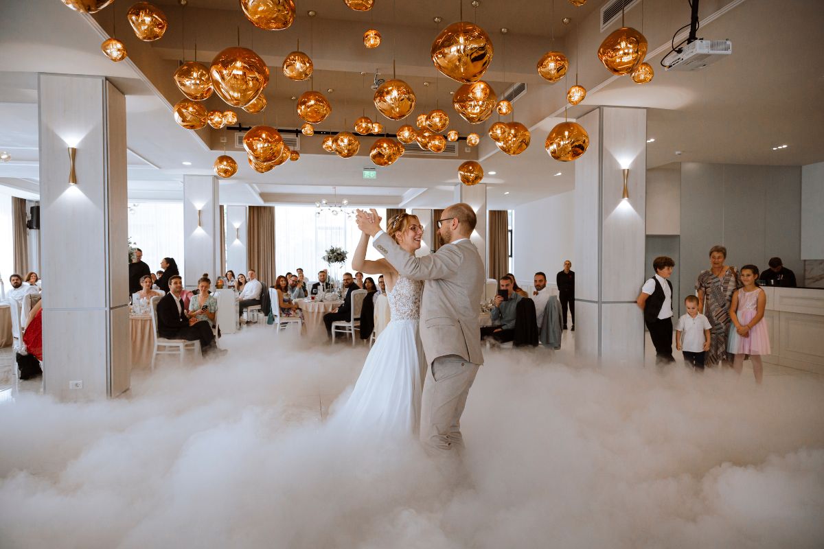 dansul-mirilor-exclusiv-catering