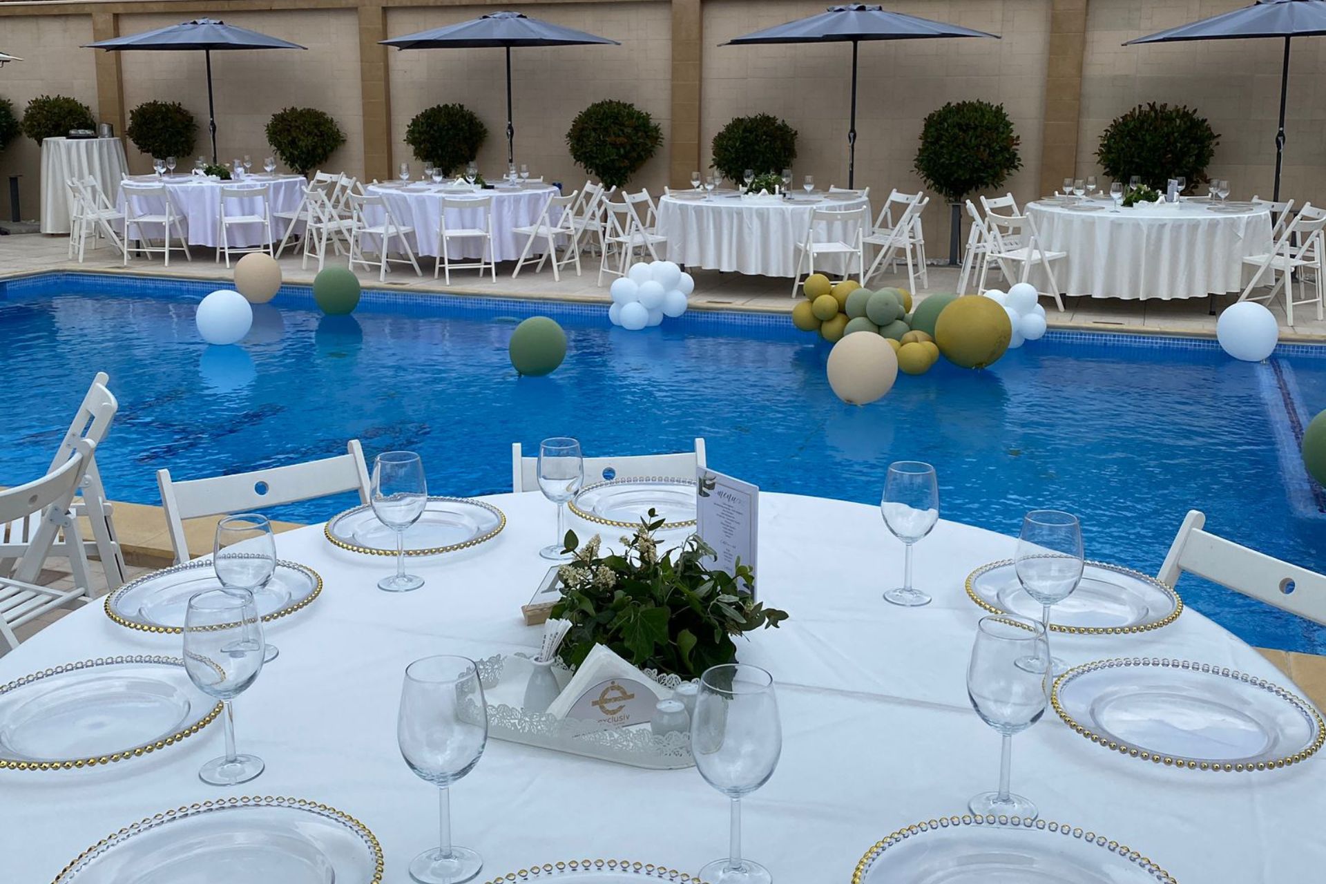 eveniment-deplasare-exclusiv-catering