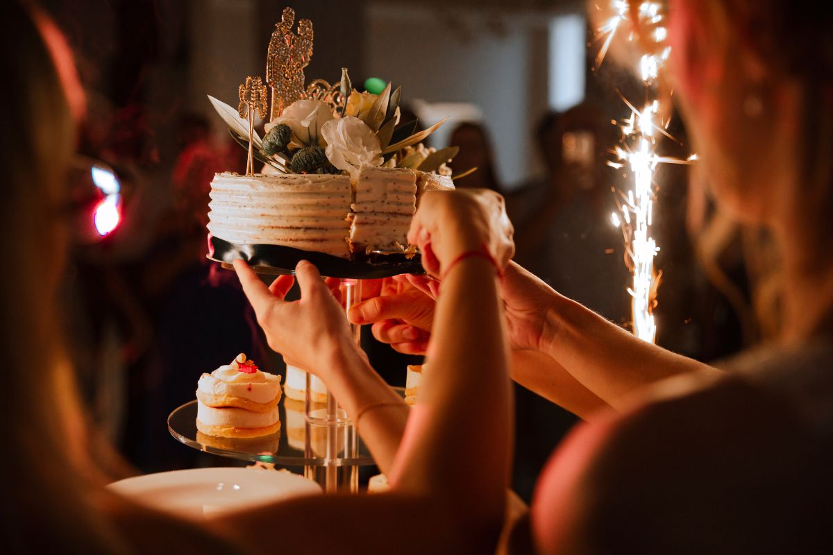 taierea-tortului-exclusiv-catering