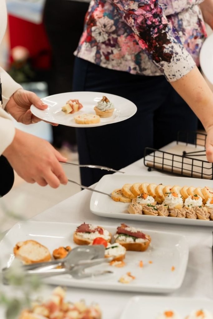 bufet-suedez-doctorat